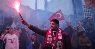 AK Party supporters cheer outside party's headquarters after an election victory, Istanbul, Türkiye, May 14, 2023. (AP Photo)