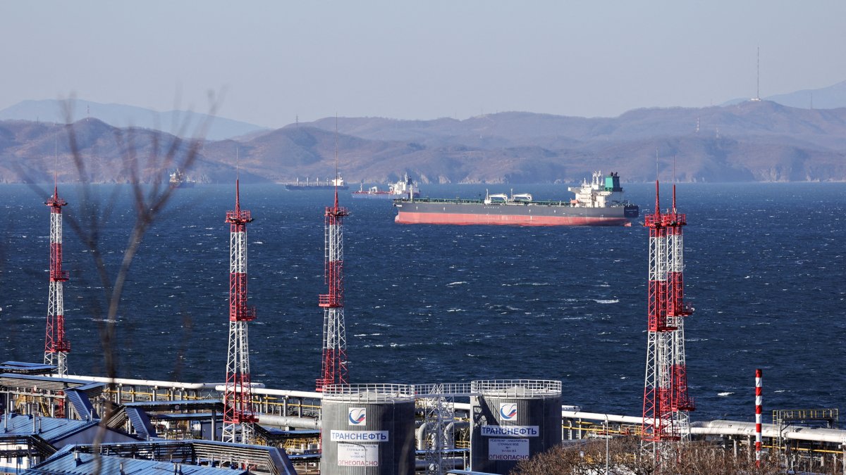 Fuga Bluemarine crude oil tanker lies at anchor near the terminal Kozmino in Nakhodka Bay near the port city of Nakhodka, Russia, Dec. 4, 2022. (Reuters Photo)