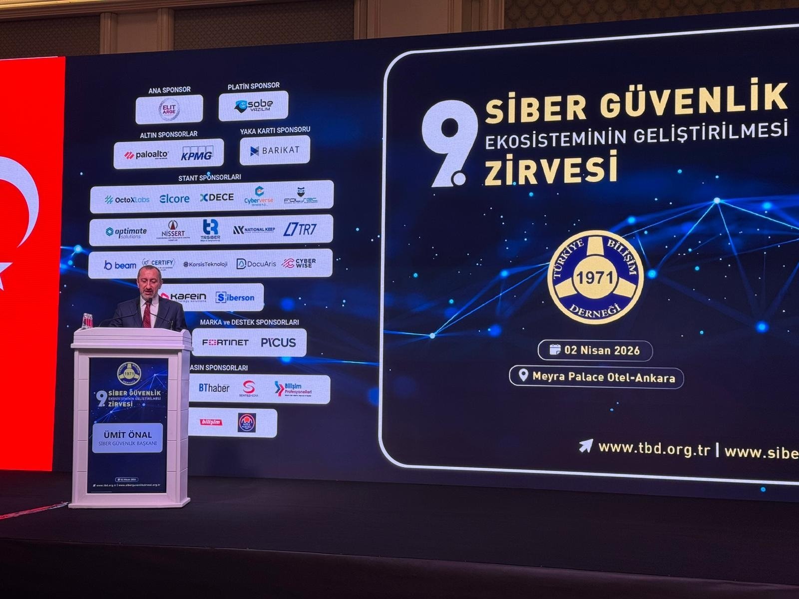 Ümit Önal, head of the Cybersecurity Directorate, speaks at a summit, Ankara, Türkiye, April 3, 2026. (DHA Photo)