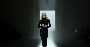 Kate Moss walks the runway at the Gucci FW26 Fashion Show at Palazzo Delle Scintille, Milan, Italy, Feb. 27, 2026. (Getty Images Photo)